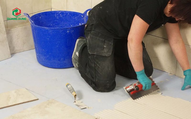 Các Yếu Tố Ảnh Hưởng Trực Tiếp Đến Định Mức Keo Dán Gạch