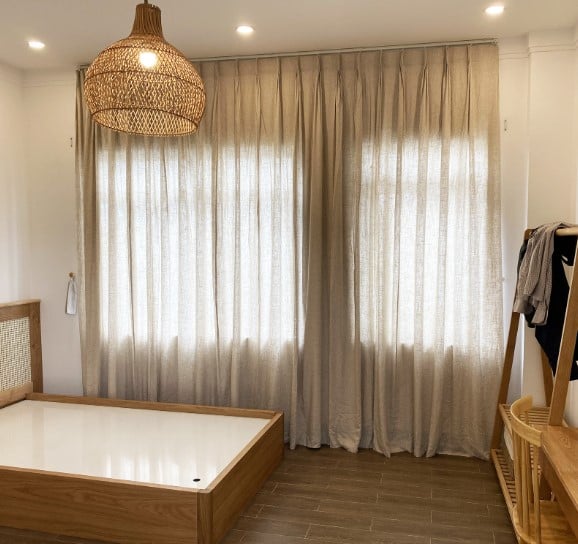 Rèm vải Linen sở hữu tính thẩm mỹ tự nhiên và không bao giờ lỗi mốt