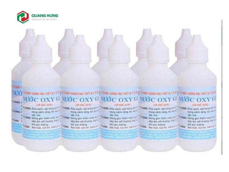 Dùng oxy già (hydrogen peroxide)